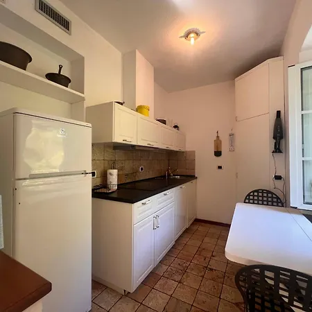 Appartamento Joivy Charming Near The With Garden